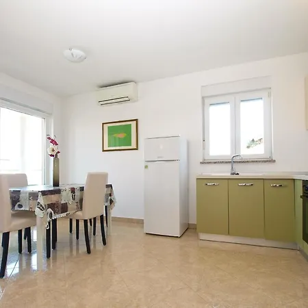 Fuer 4 Personen Ca 54 Qm In Fazana-surida, Istrien Istrische Riviera * Valbandon