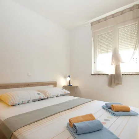 Fuer 4 Personen Ca 54 Qm In Fazana-surida, Istrien Istrische Riviera Apartment
