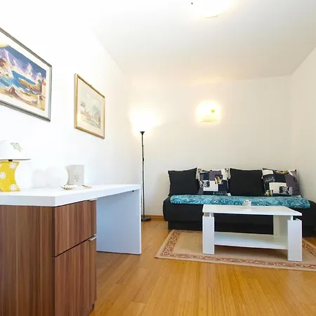 Fuer 4 Personen Ca 54 Qm In Fazana-surida, Istrien Istrische Riviera 公寓 Valbandon